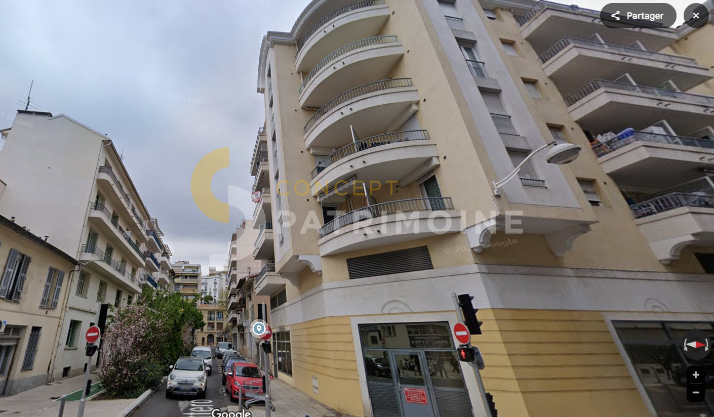 Garage/Parking 10.0 m2 – 135 €/mois – A louer